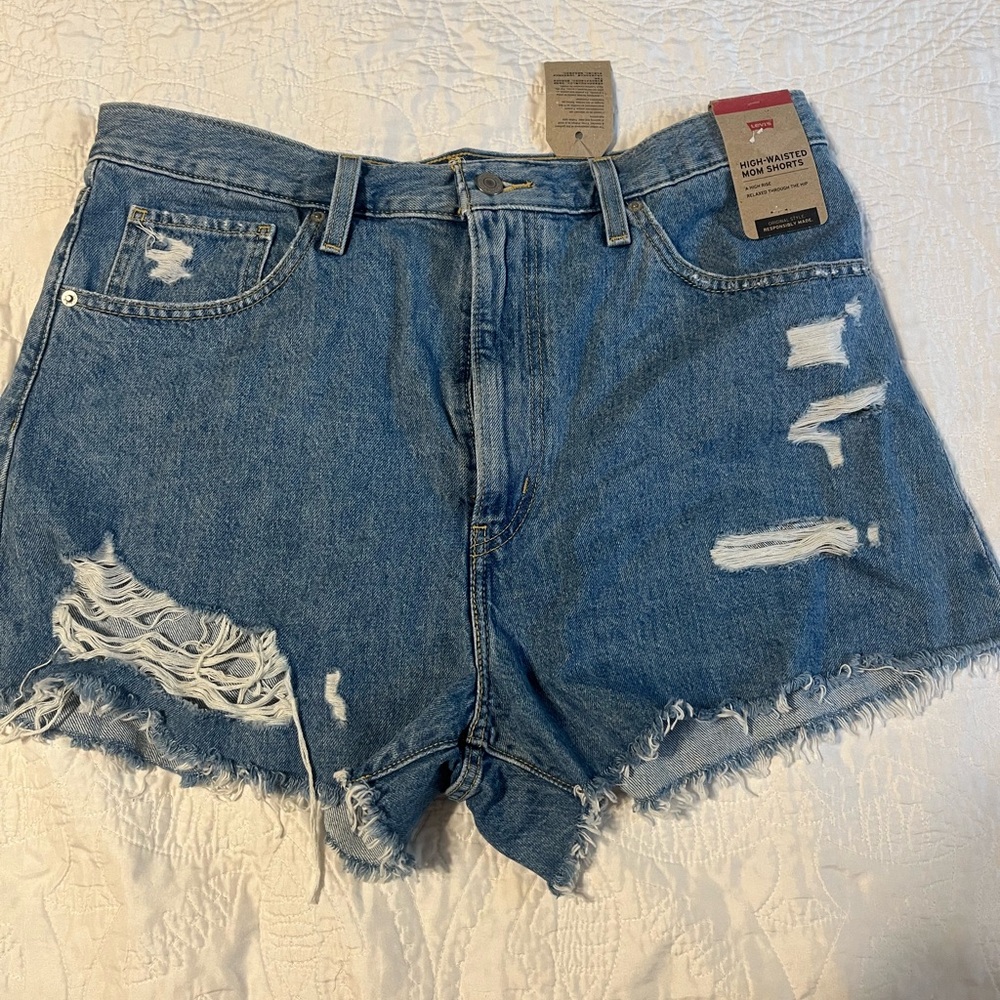 Levi Shorts